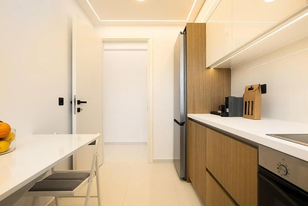 Maxi Suite 75 With Jacuzzi,By Idealstay Experience Gazi